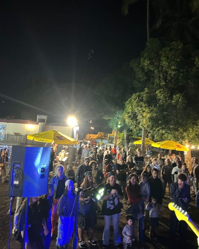 Foule en soirée