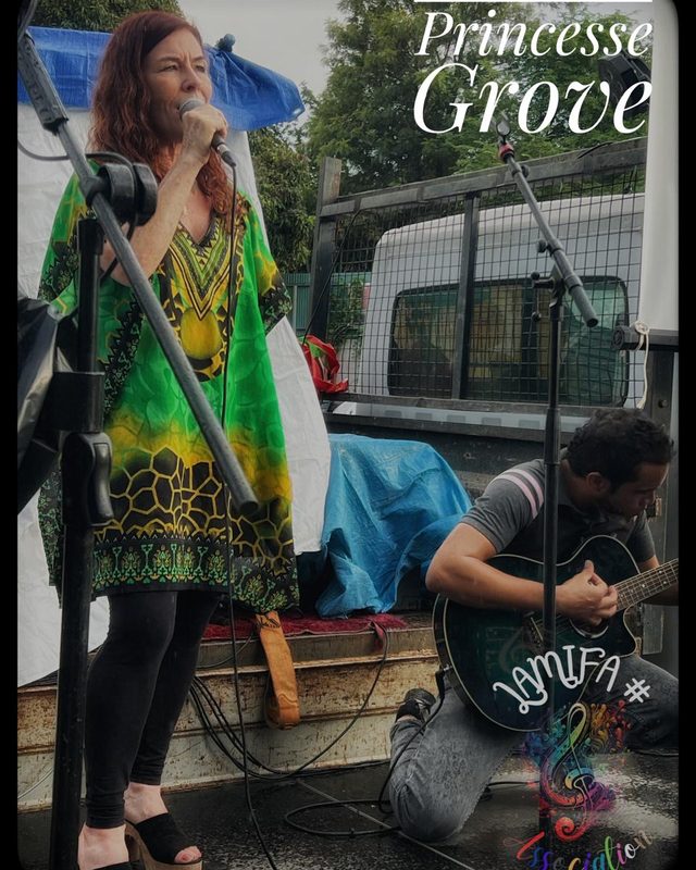 Princesse Grove en concert